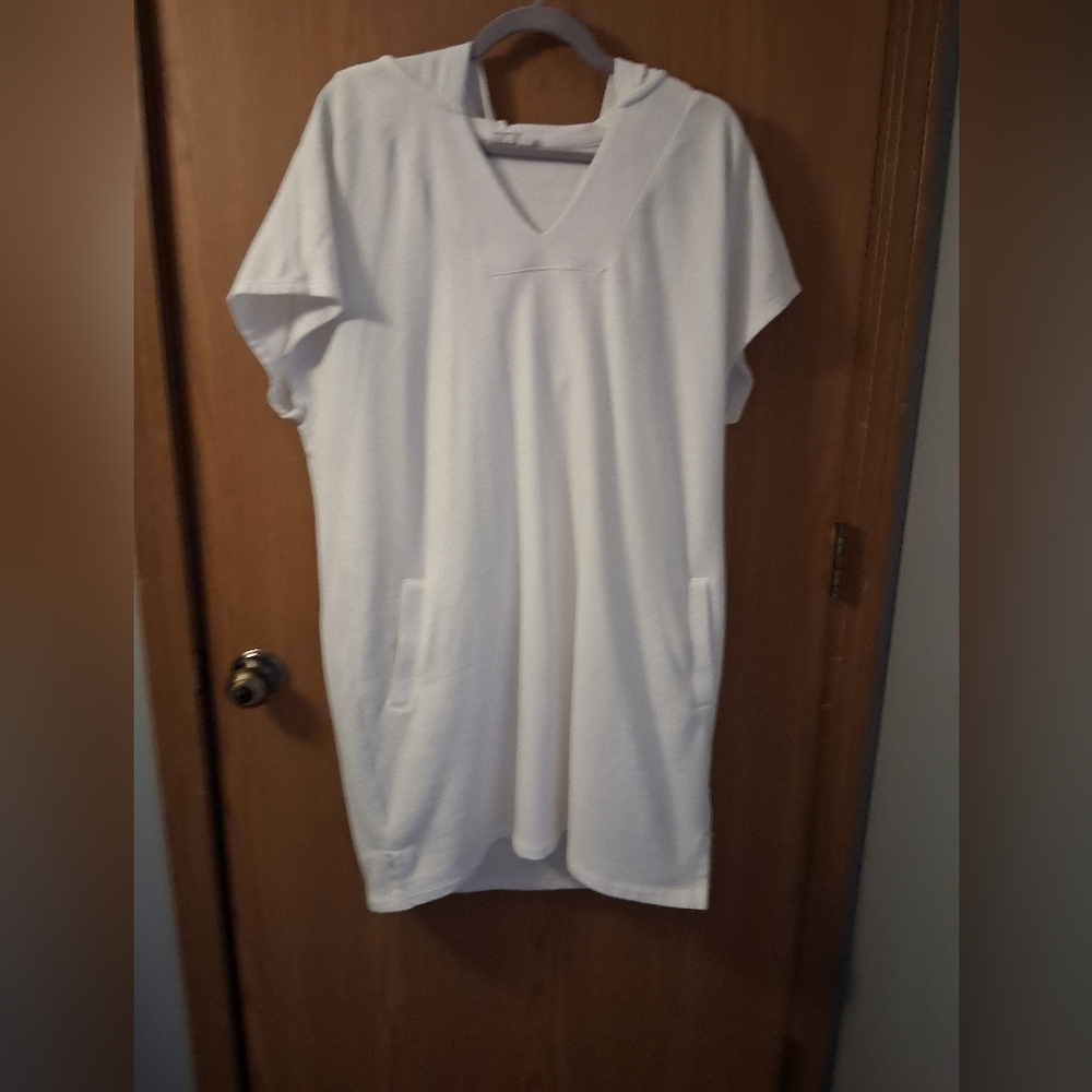 GAP Women's White Hooded XL Beach Cover-up